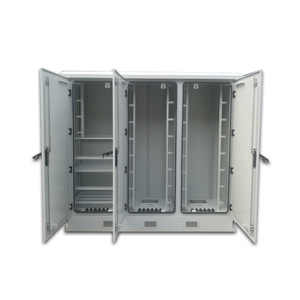 Gabinete de Comunicaciones para Exteriores de 3 Compartimentos, Acero con Recubrimiento en Polvo IP54 para Equipos de Telecomunicaciones - Product Image 1