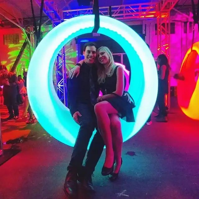 Indoor And Outdoor Child Adult 16 Rgb Color Remote Control Led Glow Hanging Circle Swing Chair For Garden Park Playground Patio