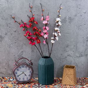Flor Artificial de Ciruelo CallaFloral, Rama Individual, Color Rojo Rosa, Decoración para Bodas, Hecho en China - Product Image 1