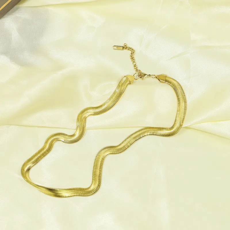 In acciaio inossidabile oro 18K 8mm collana a catena a catena con catena in oro collana a catena Chocker a forma di serpente oro