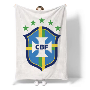 Vente en gros 2026, <span class=keywords><strong>couverture</strong></span> en flanelle <span class=keywords><strong>polaire</strong></span> personnalisée à thème d'équipe de football, impression par sublimation, <span class=keywords><strong>couverture</strong></span> blanche vierge - Product Image 3