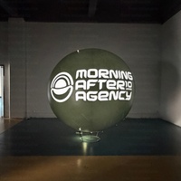 Ballon publicitaire gonflable géant en PVC personnalisé avec logo et éclairage LED pour la promotion d'événements
