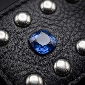 Nuova Cintura Western in Vera Pelle con Borchie e Strass, Design Personalizzato con Logo Vintage per Donne e Uomini - Direttamente dalla Fabbrica e Basso MOQ - Product Image 4