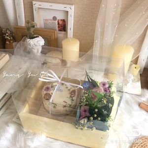 Wholesale valentine mother's day transparent mom box flower luxury rose box clear flower box with handle