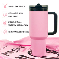 Gobelet isotherme en acier inoxydable 40 oz avec poignée, bec amovible, joint remplaçable, couvercle à paille rabattable anti-fuite, modèle Messi GOAT rose, nouvelle collection 2026