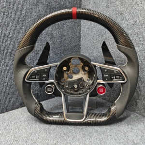 Volant en fibre de carbone personnalisé pour Audi A3 A4 A5 A6 S3 S4 S5 <span class=keywords><strong>S6</strong></span> S7 RS3 RS4 RS5 Q3 Q5 Q7 <span class=keywords><strong>RS6</strong></span> R8 TT A7 TTRS Accessoires de voiture - Product Image 1