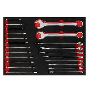 Kit d'outils de réparation automobile professionnel de 61 pièces en acier au chrome-vanadium de Steeltreks, comprenant des clés à douilles - Product Image 6