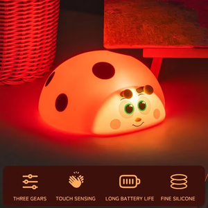 Lámpara <span class=keywords><strong>de</strong></span> Noche LED Moderna con Forma <span class=keywords><strong>de</strong></span> Mariquita, <span class=keywords><strong>de</strong></span> Silicona Suave, Funciona con Batería, Luz Blanca Cálida, Control Táctil, Lámpara <span class=keywords><strong>de</strong></span> Mesa para Decoración <span class=keywords><strong>de</strong></span> Interiores del Hogar - Product Image 4