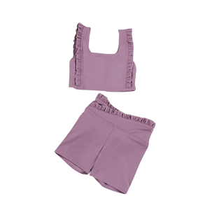 GSD3620 Tenues de yoga décontractées à manches courtes pour petites filles actives, imprimé uni noir, vente en gros - Product Image 3