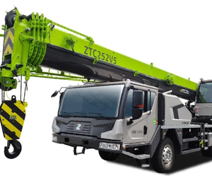 Zoomlion 35 tonnes ZTC350H562 grue de camion hydraulique haute stabilité performance de levage avec noyau de boîte de vitesses de pompe à moteur - Product Image 1