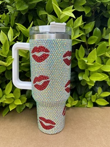 Tazze Termiche da 40oz con 18 Colori per San Valentino, Motivo Labbra e Cuore, in Acciaio Inox con Strass, Regalo per Donne - Product Image 5