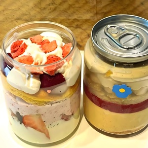 Nuevo Diseño Latas de PET con Logo Personalizado y Tapa de Aluminio para Pastel, Postre, Refresco y Té de Burbujas, Envases de Plástico PET Transparentes con Anilla de Apertura Fácil - Product Image 6