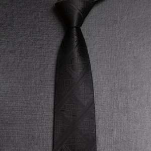 Corbatas de Seda Negra Hechas a Mano con Logotipo Personalizado para Hombre, Corbatas de Lujo Italianas para Negocios, Venta al Por Mayor - Product Image 6