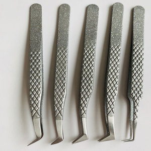 แหนบแยกขนตาแบบโค้งปลายแหลม สแตนเลสอย่างดี รุ่นใหม่ ขายดี กำลังฮิต  ปลายแหลมแบบไฟเบอร์ สำหรับต่อขนตา - Product Image 3