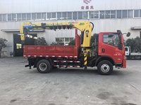 Camion-grue hydraulique 4x2 de 7 tonnes avec tarière, capacité de levage de 18,1 m pour la construction de centrales électriques et le forage de pieux de fondation
