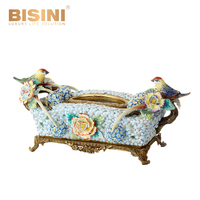 Plat à fruits en porcelaine de style baroque français antique, artisanal en cuivre, avec des anges peints à la main en bleu