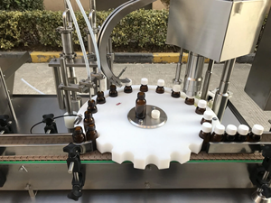 Máquina de Llenado de Jarabes Controlada por Pantalla Táctil PLC CX-GFT para Botellas de 10 a 200 ml - Product Image 3