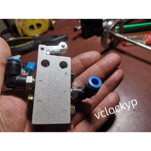 NOUVEAU VÉRIN À ROULEAU HAFNER BR 511 301 5/2 AUTHENTIQUE G 1/8 280/MIN Occasion - Product Image 1