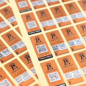 Étiquettes d'emballage auto-adhésives anti-contrefaçon en feuille d'aluminium inviolable Lustre métallique Autocollants de traçabilité du Code QR - Product Image 4