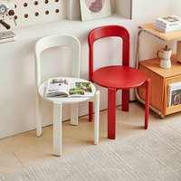 Chaise Rey en contreplaqué gris et bois de hêtre, chaise de salle à manger empilable rouge pour café, tabouret de bar Rey, chaise de salle à manger