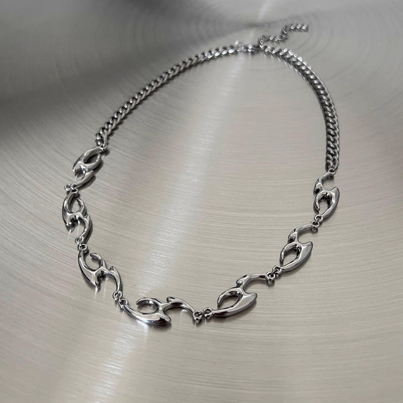 Collier oracle sept pièces