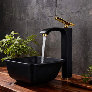 Robinet de lavabo <span class=keywords><strong>d</strong></span>'hôtel, corps en laiton, finition chromée, noyau de valve en céramique, robinet mélangeur eau chaude et froide à trou unique, robinets à <span class=keywords><strong>d</strong></span>ébit contrôlé, <span class=keywords><strong>chambre</strong></span> <span class=keywords><strong>d</strong></span>'hôtes - Product Image 1