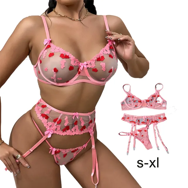 Custom 3 Pc Piece Women Sexy Valentines Day Pink Lingerie Set Sexy Underwear With Garter Mature Sex Heart Lingeries For Ladies