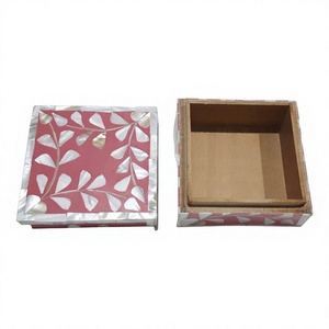 Caja decorativa para el hogar con incrustaciones de hueso MDF hecha a mano pura con forma de rectángulo de nácar, uso para regalo de almacenamiento de joyas - Product Image 1