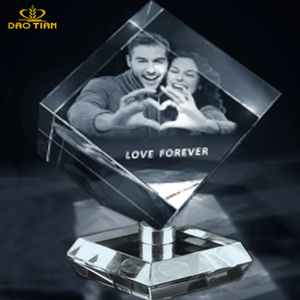 DT-R259 K9 foto cubetti di cristallo con base rotante personalizzato 3D cristallo foto taglio angolo cubo cornice personalizzato regalo - Product Image 2