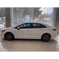 Prix d'une Toyota Levin 1.5 Advanced Edition essence 4 portes 5 places berline d'occasion blanche 2023