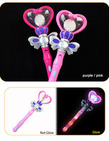 Jouets promotionnels, baguette magique de princesse féerique en plastique portable, lumineuse, en forme de cœur, avec musique, pour la décoration d'anniversaire des enfants