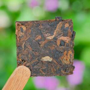 Té de Polygonatum y Pu'er Maduro, una Bebida Herbal Saludable <span class=keywords><strong>para</strong></span> Revitalizar <span class=keywords><strong>el</strong></span> Baño, Humectar los Pulmones y Tonificar los Riñones - Product Image 3