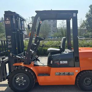 Carrello Elevatore Usato LONKING530 da 3 Tonnellate con Montante per Container a Sollevamento Completo in Vendita - Product Image 3