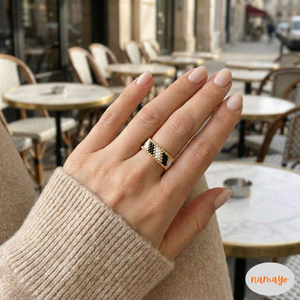 Anillos Boho Minimalistas Hechos a Mano para Mujer, Chapados en Oro de 24K, con Grabado Personalizado y Diseño Geométrico - Product Image 1