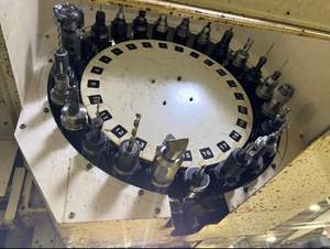 Centro de Mecanizado Vertical CNC DMV3016, Fresadora Industrial de Alta Precisión y Gran Resistencia para Trabajos en Metal, Venta para Fabricación - Product Image 4