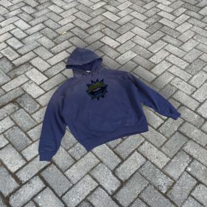 เสื้อฮู้ดฮิปฮอปทรงโอเวอร์ไซส์ ผ้าฝ้ายเฟรนช์เทอร์รี่ ล้างสีแบบวินเทจ พิมพ์ลายสกรีน ดีไซน์ซีดจางแบบโดนแดด - Product Image 3