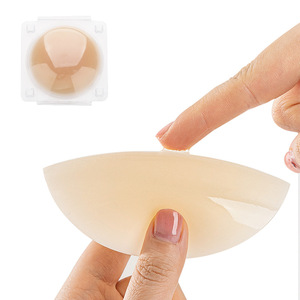 Cubrepezones invisibles de silicona fina reutilizables, almohadillas adhesivas sin pegamento para realzar el busto, 8-13 cm - Product Image 3