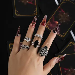 Gotik Punk Set cincin gelap salib kerangka perhiasan Goth untuk wanita Hip Hop cincin batu aksesoris pesta Halloween grosir