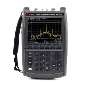 Analyseur micro-ondes Keysight Fieldfox N9938a 26,5 GHz, 2 ports, puissancemètre et plus - Prix US* - Product Image 1
