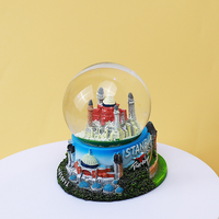 OEM maßge schneiderte umwelt freundliche Harz Wasser kugel Home Decor Schneeball Tourist Souvenir Geschenke Istanbul Türkei Modell Muster Liebe
