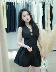 ชุดเดรสผู้หญิงผ้าทอจากเวียดนาม ทรงเอ สั้น เซ็กซี่ เหมาะสำหรับใส่ไปเที่ยวคลับ คอวี แขนกุด ทรงเข้ารูป ระบายอากาศได้ดี เป็นมิตรกับสิ่งแวดล้อม - Product Image 6