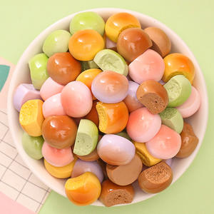 Jouet de simulation de cuisine en résine peinte à la bombe, thème alimentaire, ornements miniatures 3D faits à la main, comprenant pain au <span class=keywords><strong>chocolat</strong></span>, tartes aux œufs et biscuits - Product Image 3