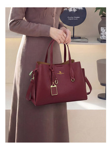 Bolsos cruzados de diseño de moda, bolsos de hombro de cuero PU de alta calidad, bolsos de mano casuales de lujo para mujer - Product Image 6