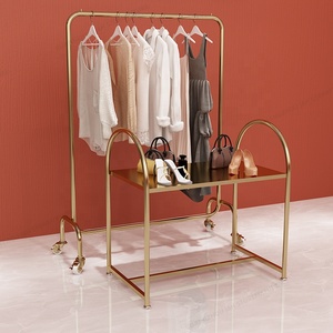 Accessori per negozi di abbigliamento da donna di moda espositore per indumenti moderno <span class=keywords><strong>su</strong></span> ruote scaffali per abbigliamento in oro per Boutique - Product Image 1