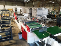 Machine de fabrication de sacs en rouleau à perforation superposée en plastique à cordon de serrage entièrement automatique et à grande vitesse