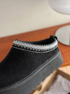 <span class=keywords><strong>Bottes</strong></span> de neige montantes en PU pour enfants, style Uggs, collection automne-hiver 2026, nouveau modèle à talon épais et à enfiler pour femmes - Product Image 5