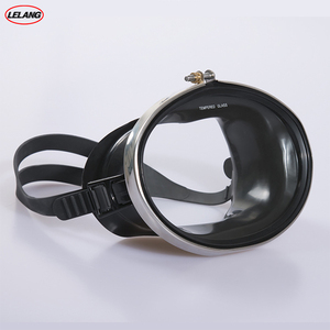 <span class=keywords><strong>Gafas</strong></span> <span class=keywords><strong>de</strong></span> equipo <span class=keywords><strong>de</strong></span> buceo <span class=keywords><strong>de</strong></span> natación <span class=keywords><strong>de</strong></span> acero inoxidable al por mayor, máscara <span class=keywords><strong>de</strong></span> goma clásica <span class=keywords><strong>de</strong></span> forma ovalada sin buceo, lente <span class=keywords><strong>de</strong></span> cristal templado - Product Image 1