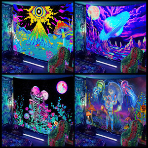 Tenture murale <span class=keywords><strong>Tapisserie</strong></span> lumière noire <span class=keywords><strong>Tapisserie</strong></span> fluorescente Animal Sky <span class=keywords><strong>Tapisserie</strong></span> colorée réactive aux UV Rougeoyante sous la lumière UV - Product Image 3