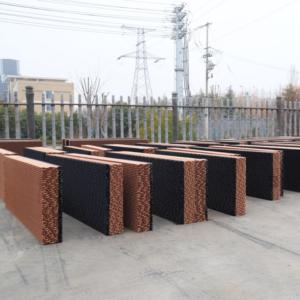 Panel <span class=keywords><strong>de</strong></span> Enfriamiento Evaporativo <span class=keywords><strong>de</strong></span> Papel Kraft con Estructura <span class=keywords><strong>de</strong></span> Panal para un Ganado Feliz y Saludable - Product Image 1