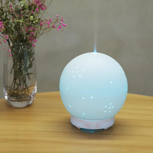 เครื่องกระจายกลิ่นหอมเซรามิก Factory Lunar ขนาด 100 มล. พร้อมฐานไม้สน สำหรับอโรมาเธอราพีในบ้าน ขนาดพื้นที่น้อยกว่า 10 ตร.ม. - Product Image 2